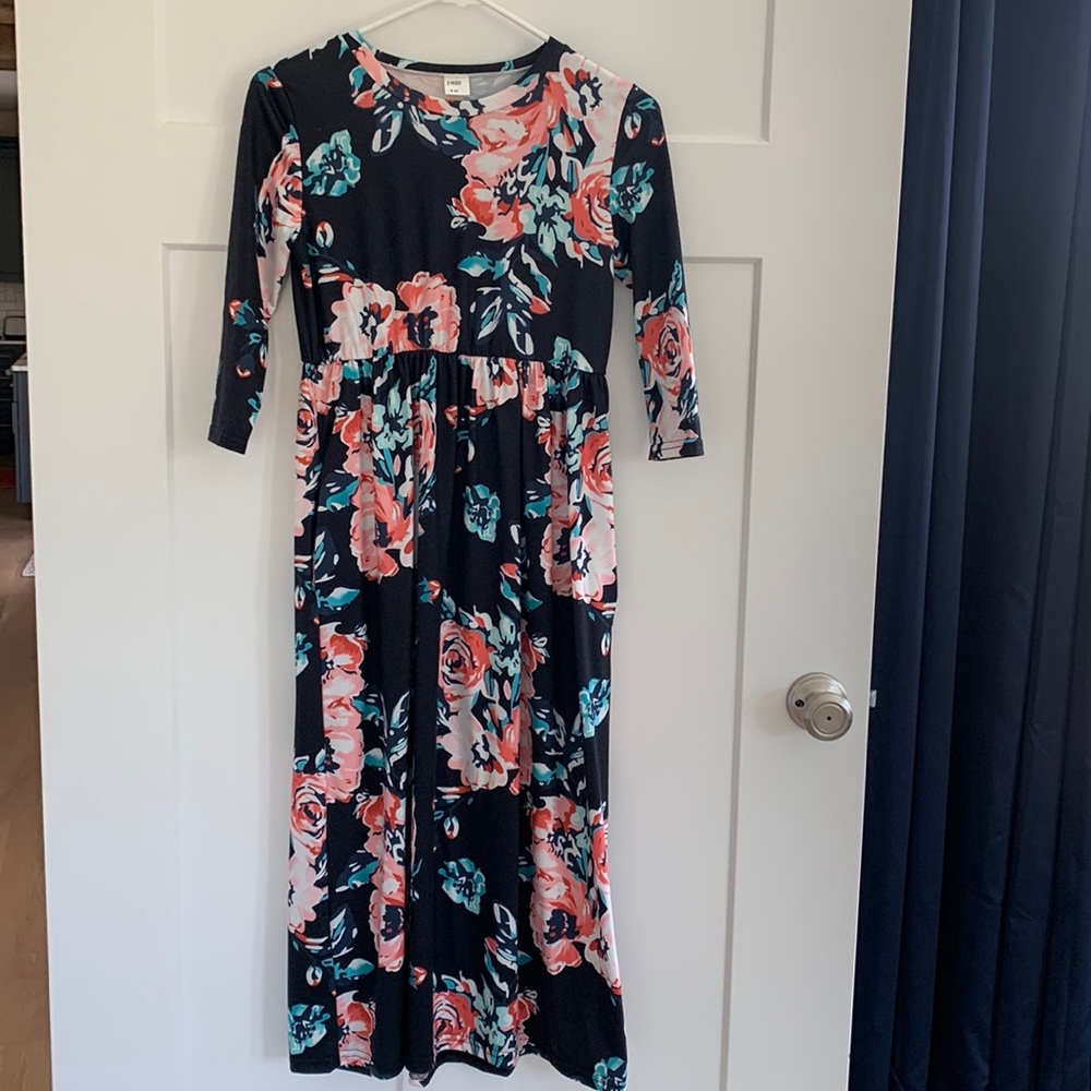 21Kids girls maxi dress. Size 10